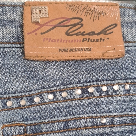Platinum Plush Cropped Jeans With Open Side Rhinestones Size 11 - Picture 6 of 9